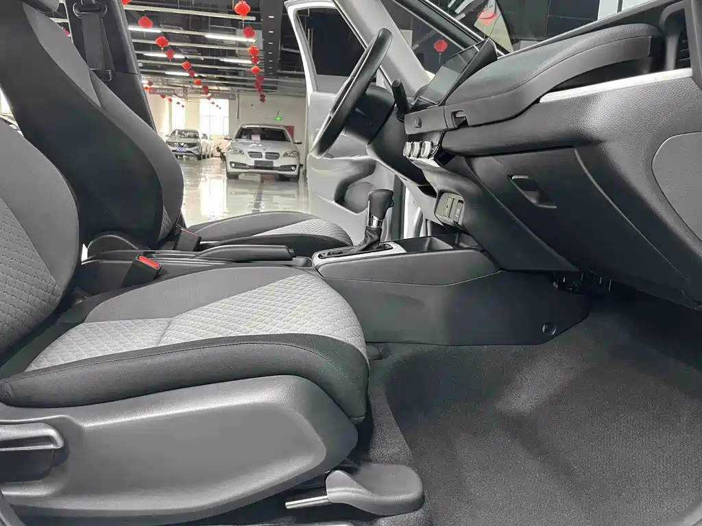 Honda Fit — миниатюра 14