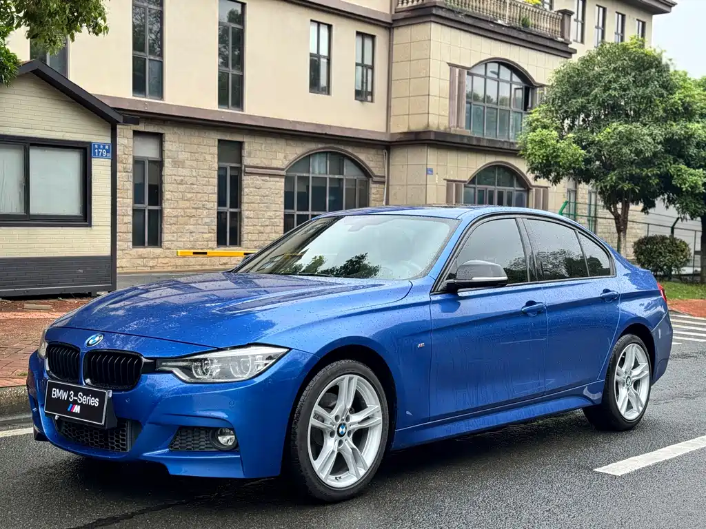 Купить BMW 3 Series