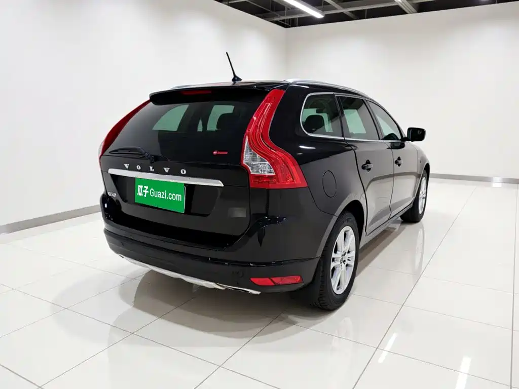 Volvo XC60 — миниатюра 6