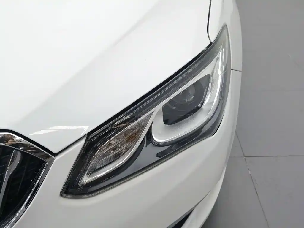 Buick Excelle — миниатюра 7