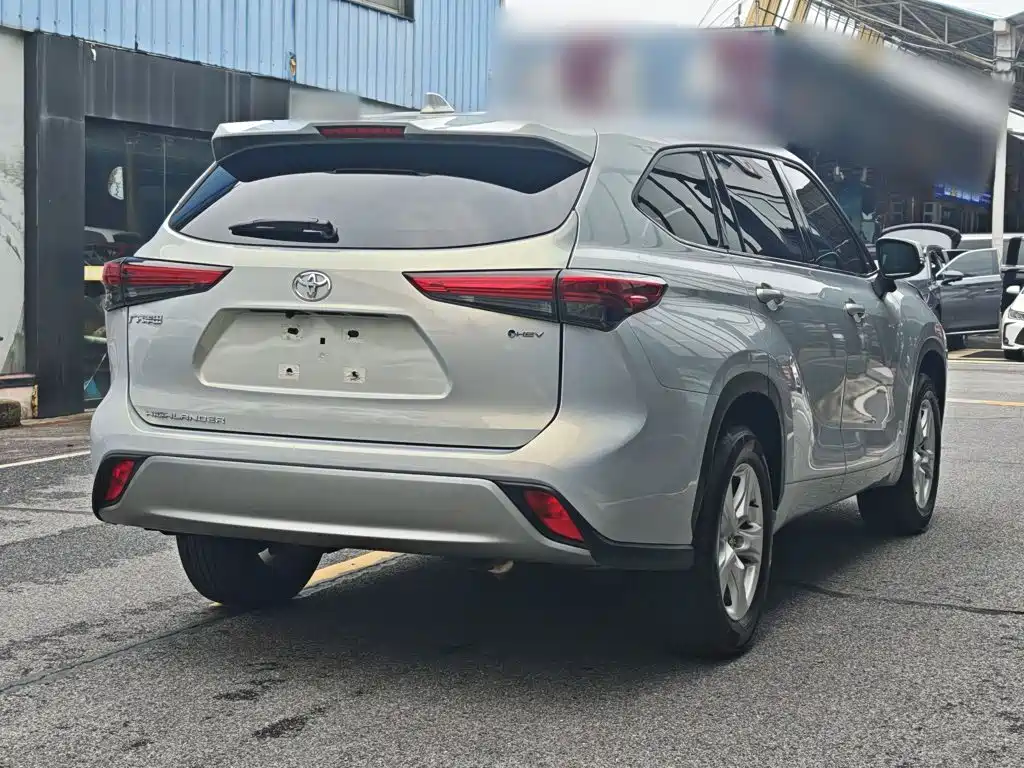Toyota Highlander — миниатюра 11