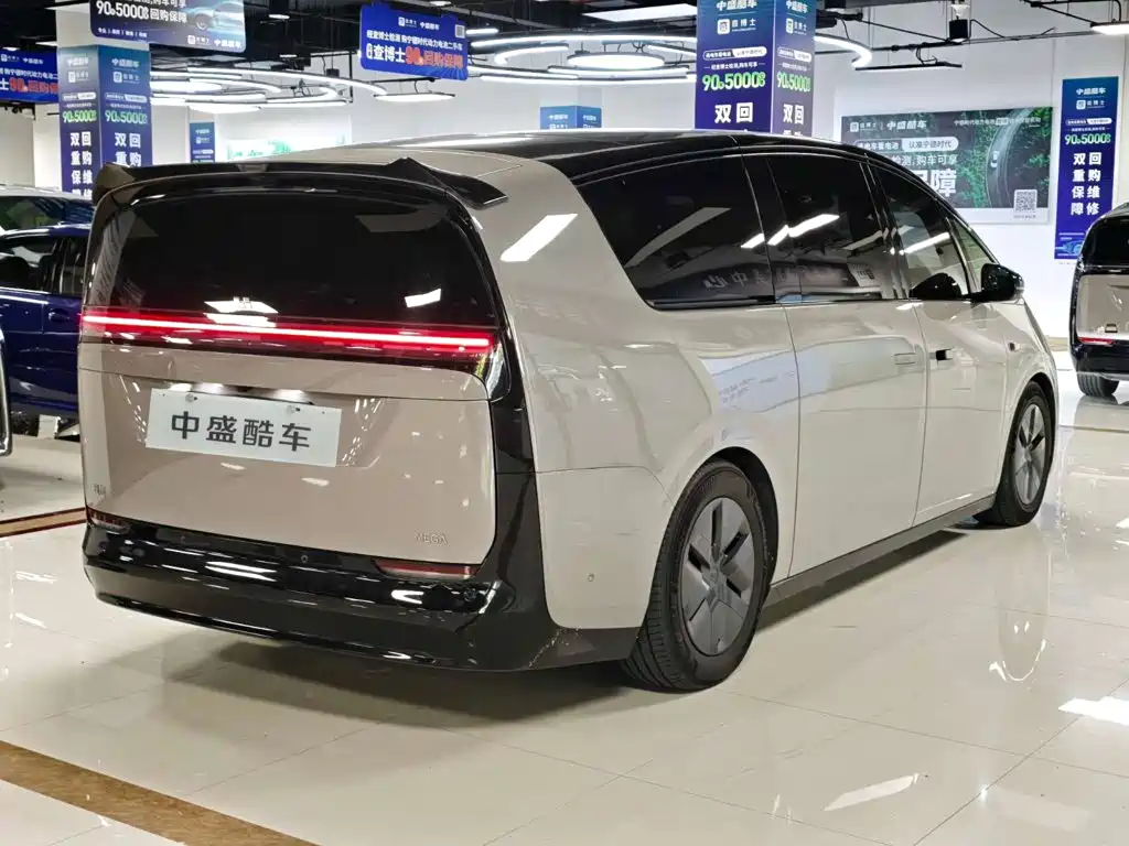 Li Auto Li MEGA — миниатюра 3