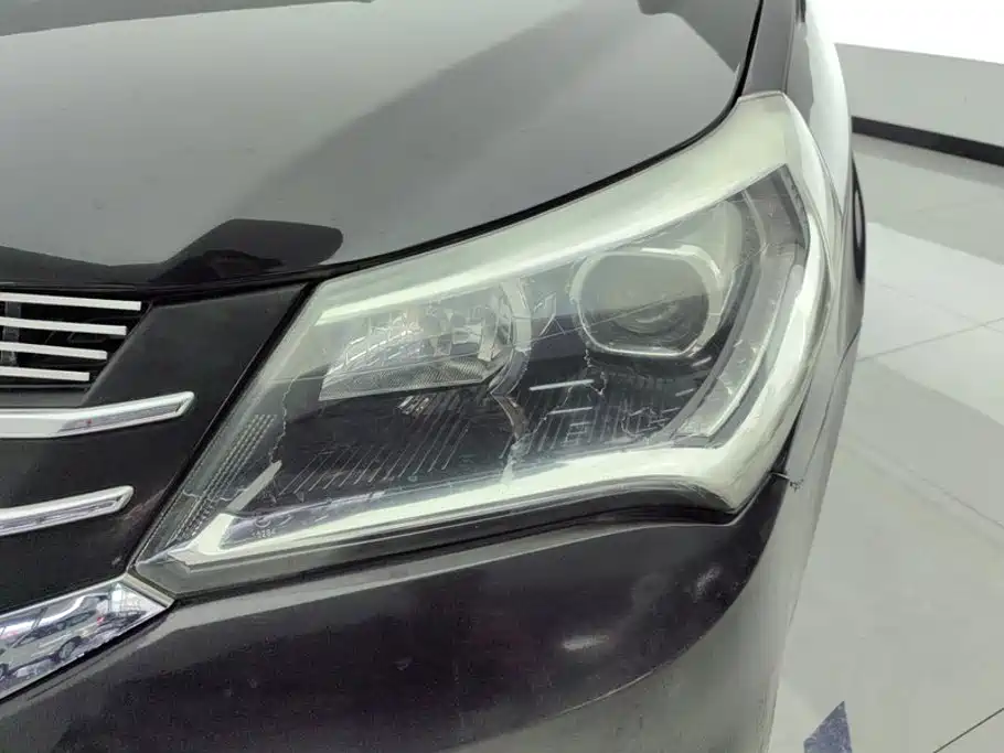 Geely King Kong — миниатюра 5