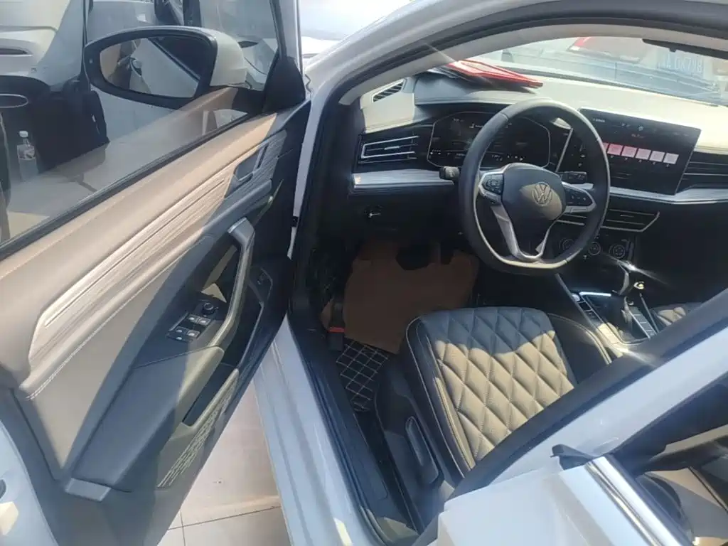 Volkswagen Sagitar — миниатюра 16