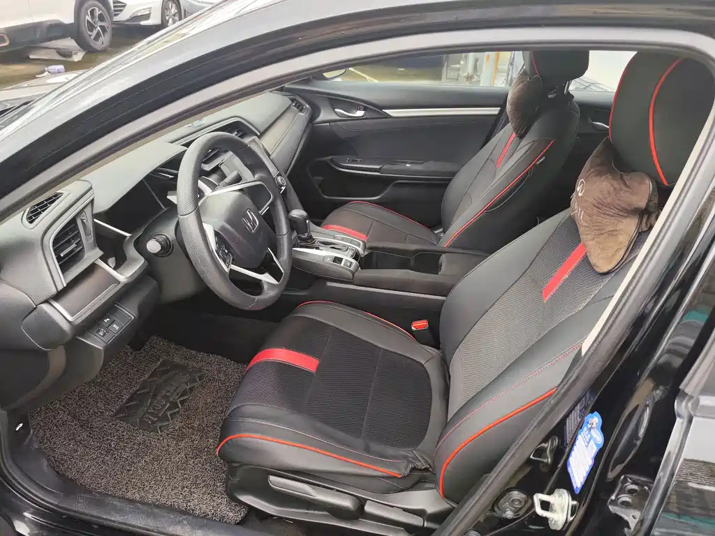 Honda Civic — миниатюра 4