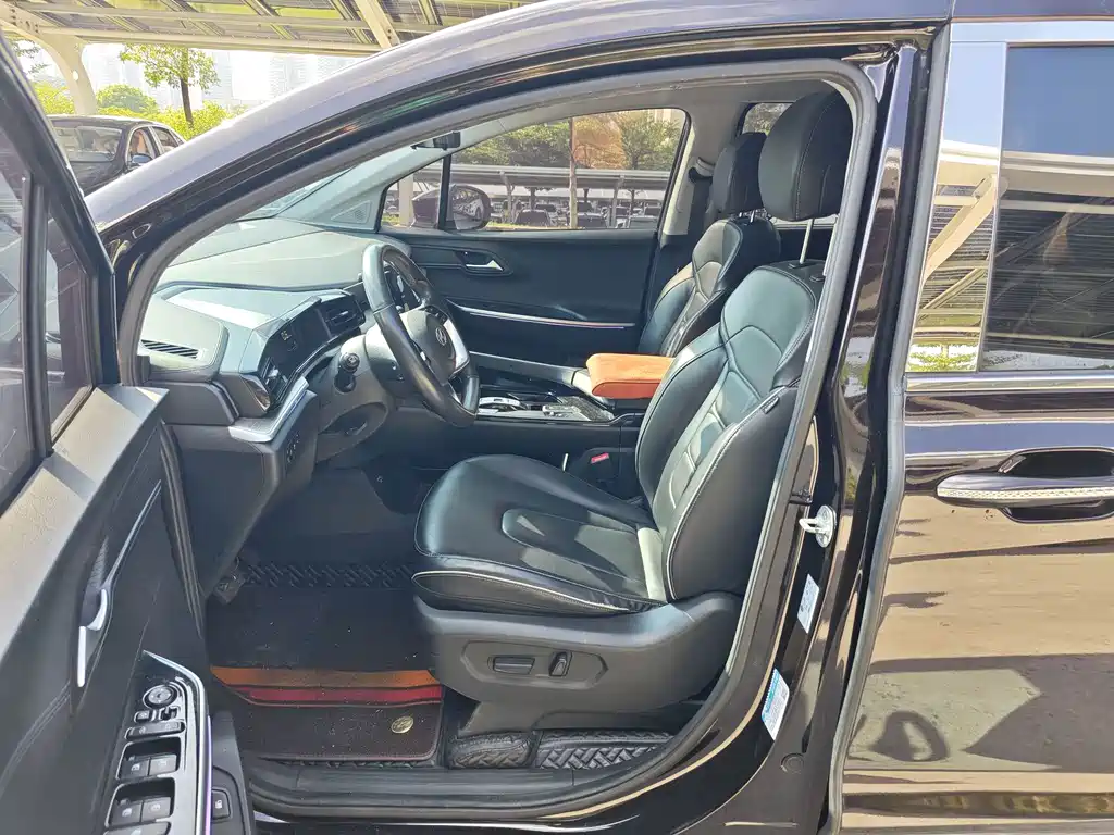 Hyundai Custo — миниатюра 12