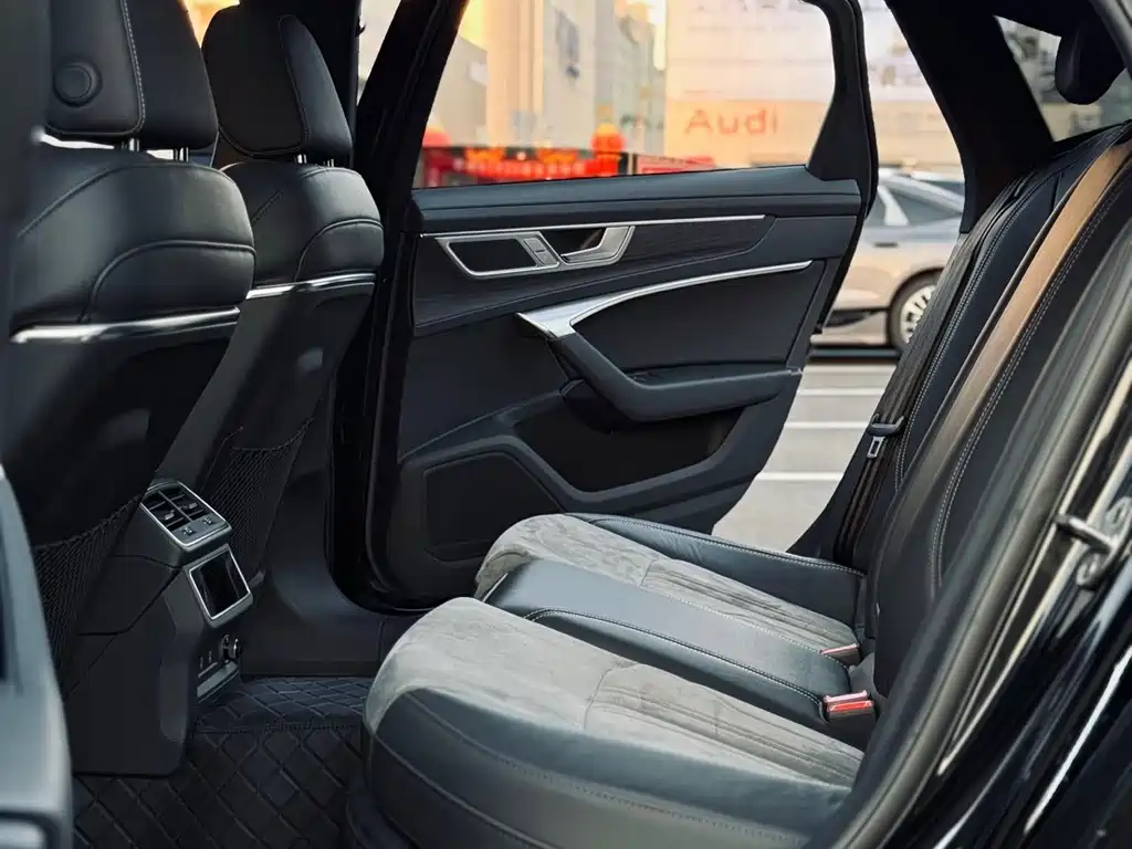 Audi A6L — миниатюра 12