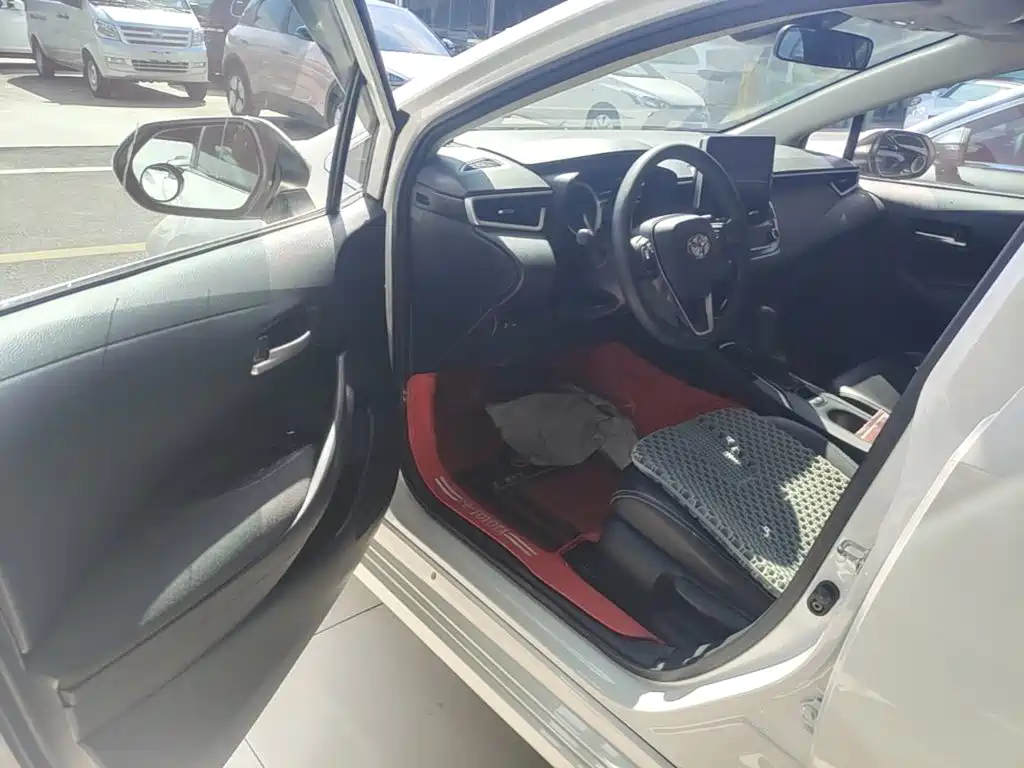 Toyota Corolla — миниатюра 16