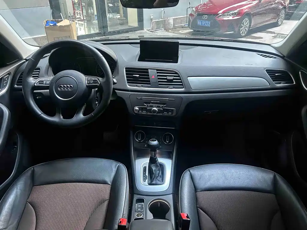 Audi Q3 — миниатюра 8