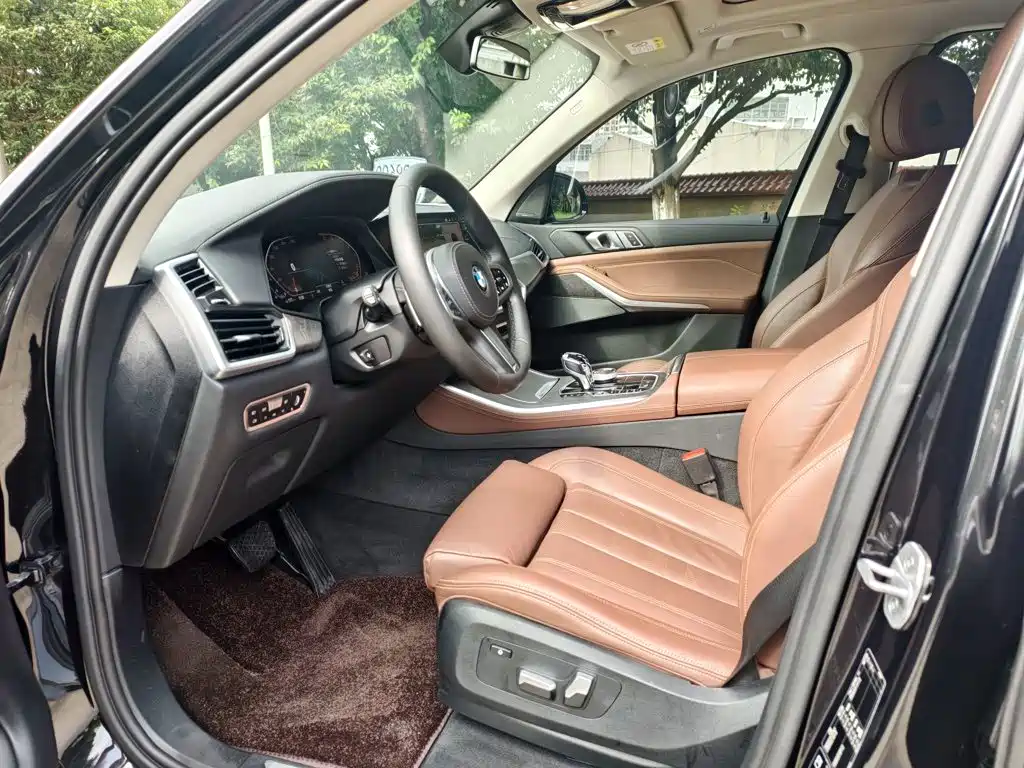 BMW X5 (Import) — миниатюра 16