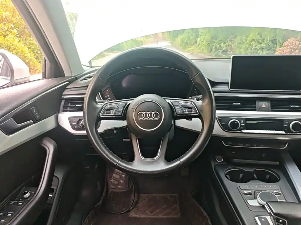 Audi A4L — миниатюра 11
