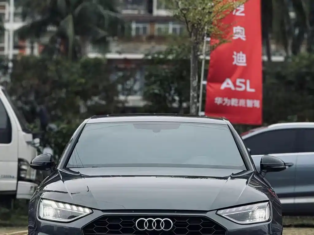 AUDI A4L