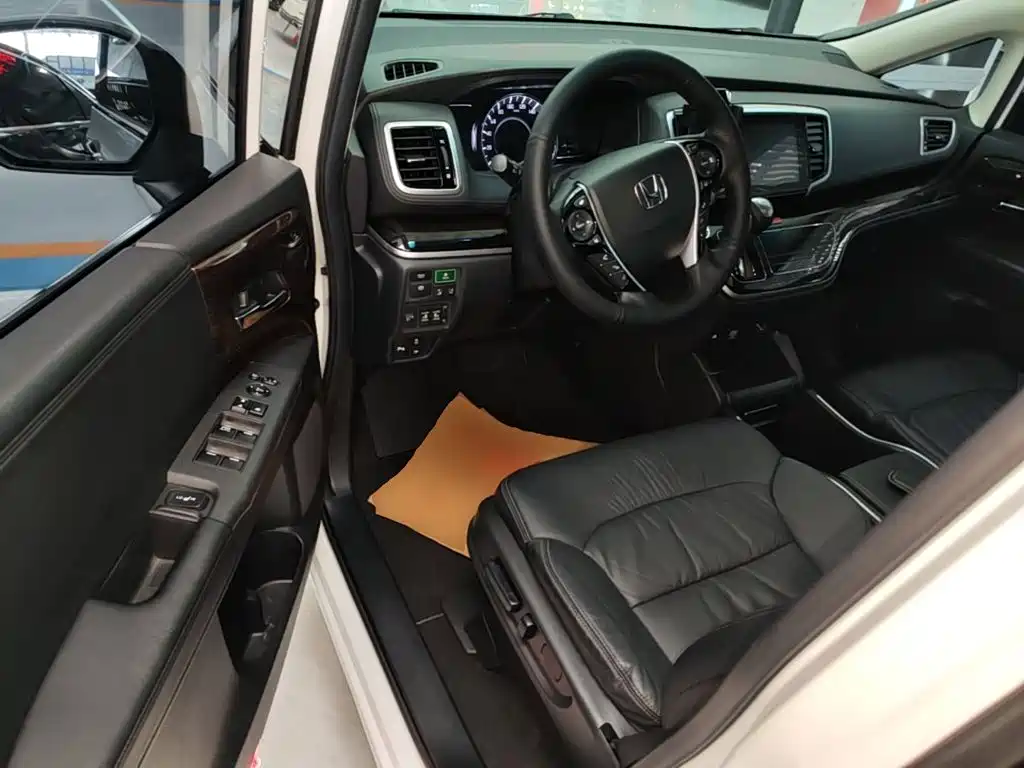 Honda Odyssey — миниатюра 16