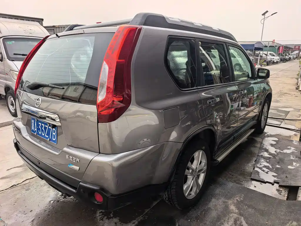 Nissan X-Trail — миниатюра 9