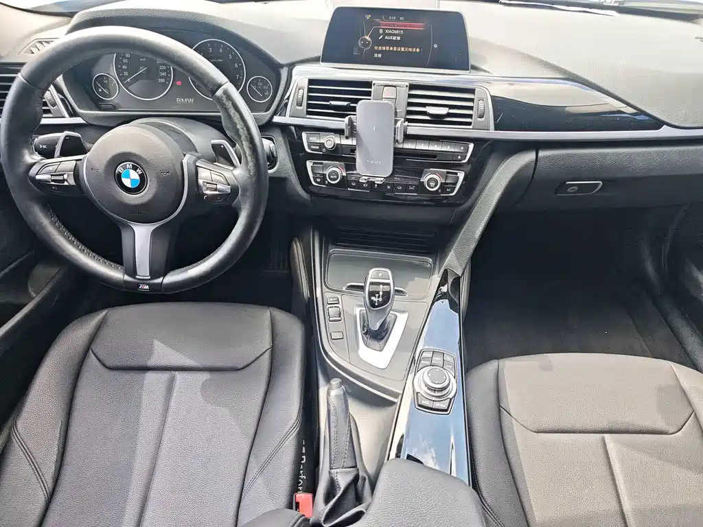 BMW 3 Series — миниатюра 13