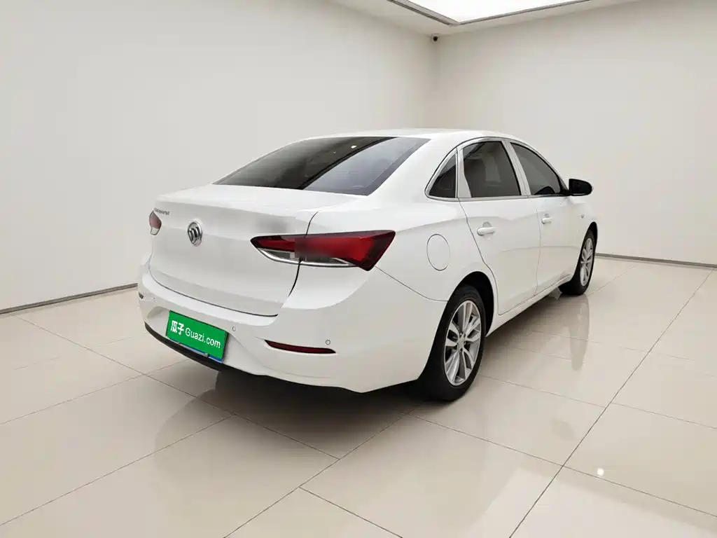 Buick Excelle — миниатюра 6
