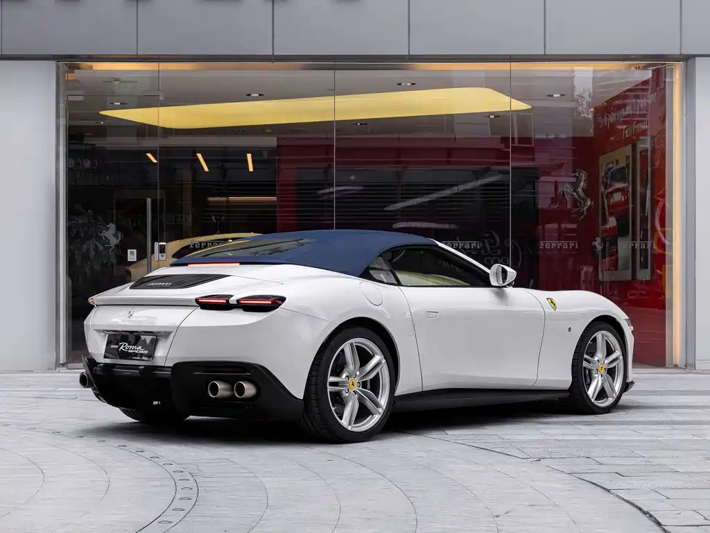 Ferrari Roma — миниатюра 6