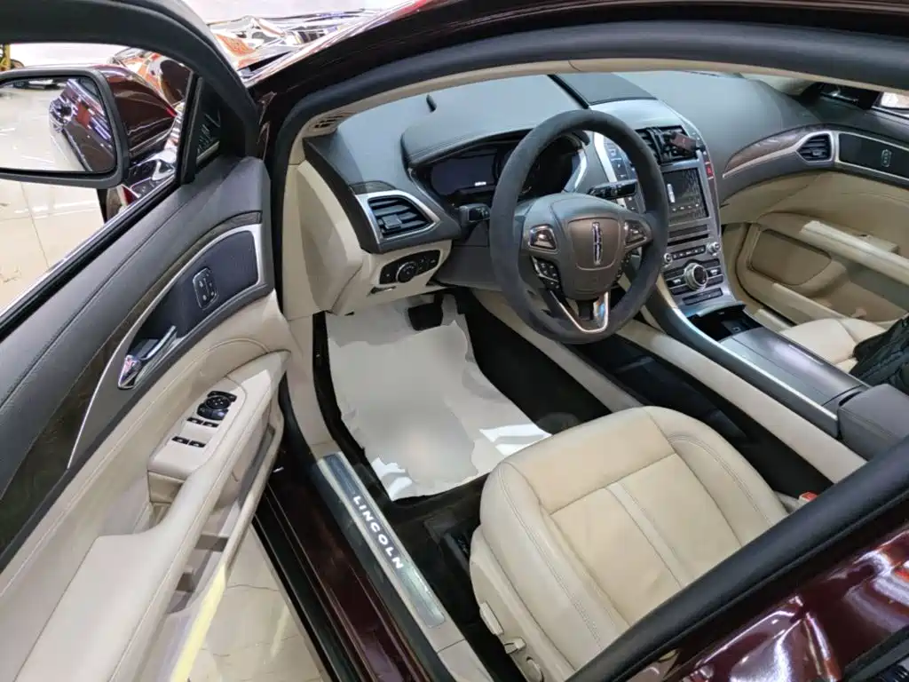 Lincoln MKZ — миниатюра 16