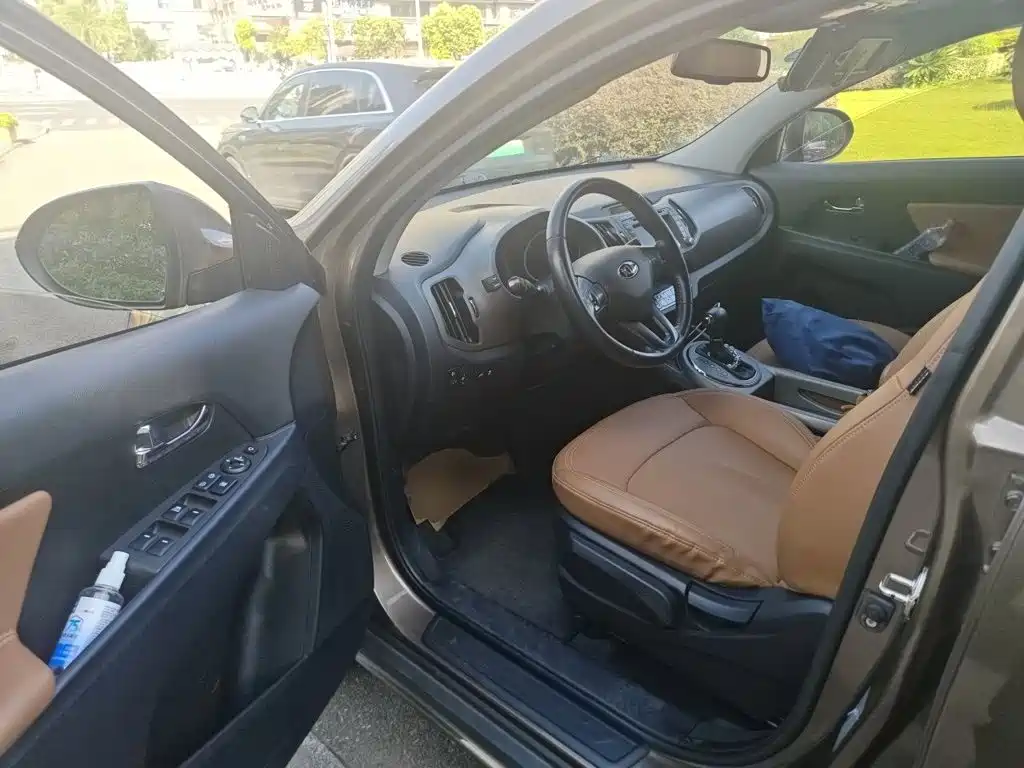 Kia Sportage — миниатюра 12