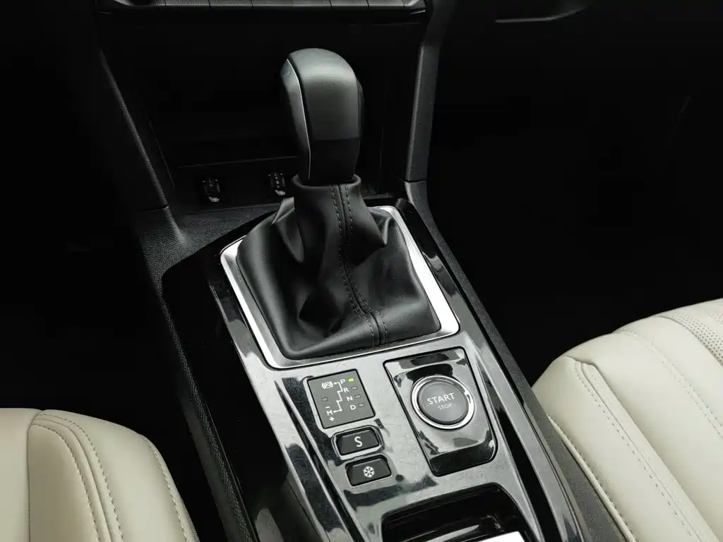 Peugeot 408 — миниатюра 13