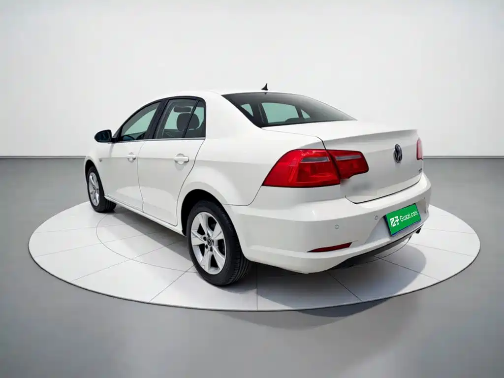 Volkswagen Bora — миниатюра 4