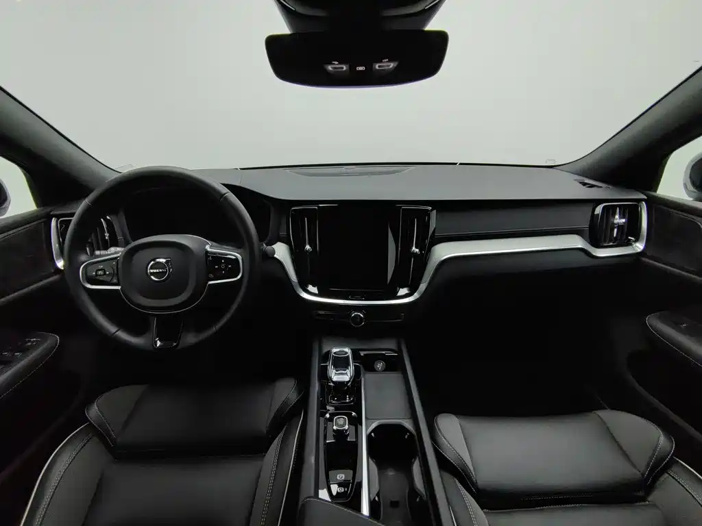 Volvo S60 — миниатюра 5
