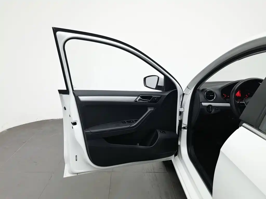 Jetta VA3 — миниатюра 8