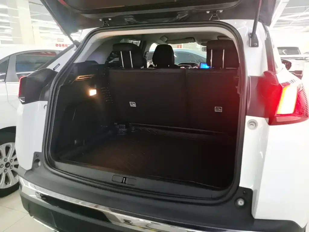 Peugeot 4008 — миниатюра 19
