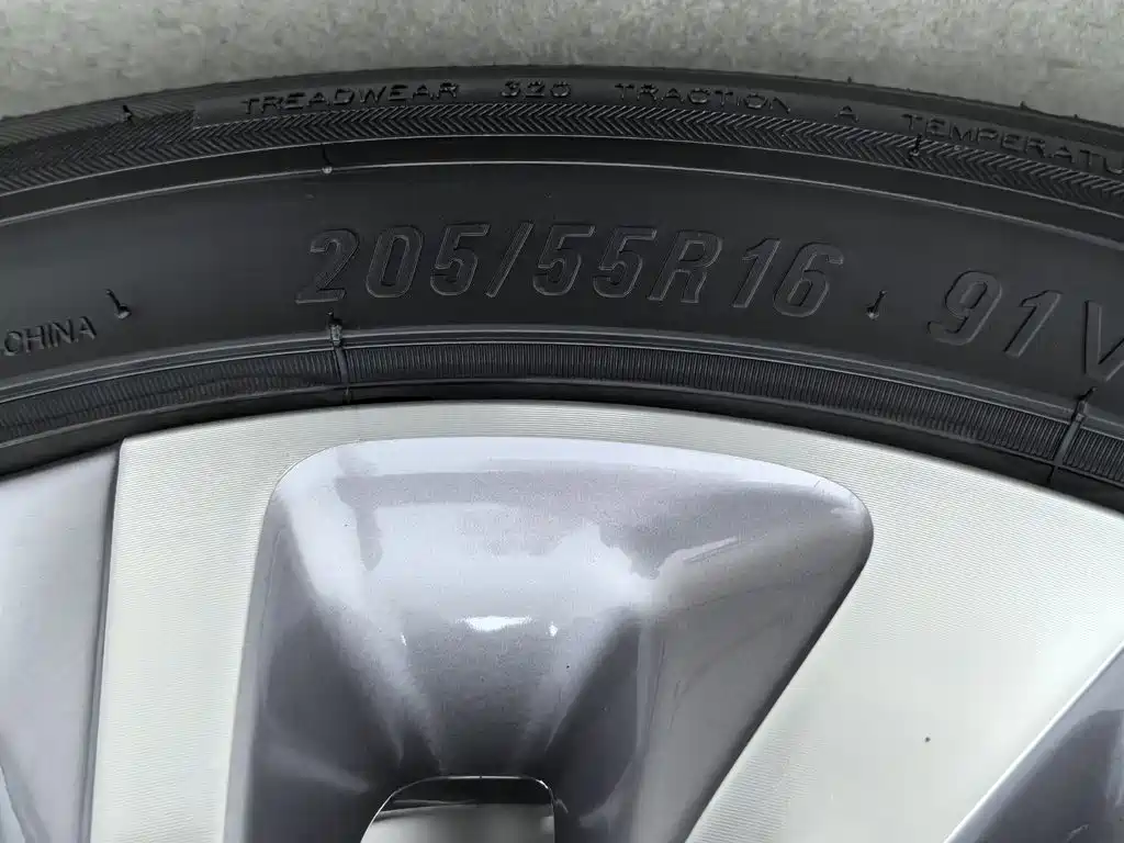 Buick Verano — миниатюра 24