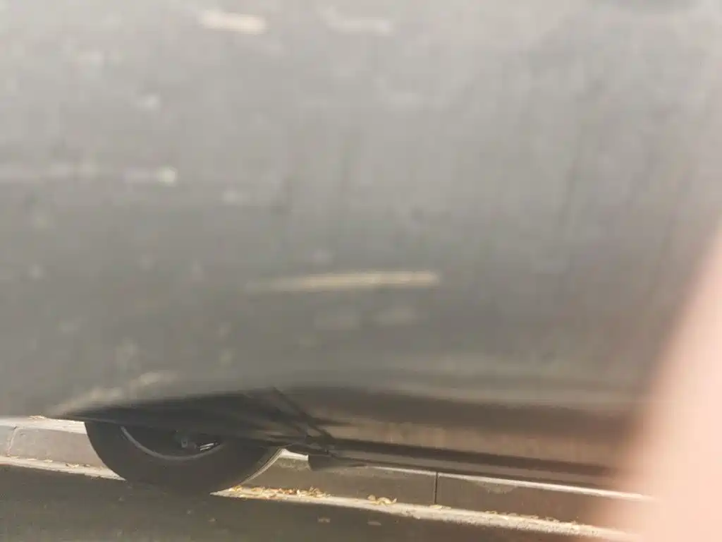 Tesla Model Y L — миниатюра 18