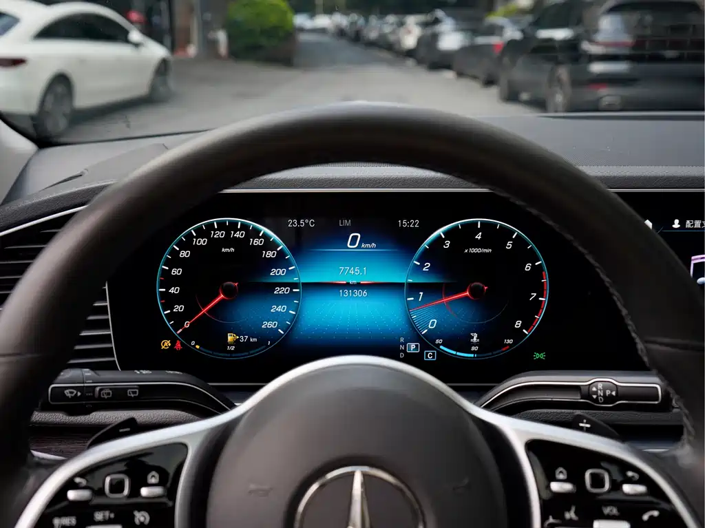 Mercedes-Benz GLE (Import) — миниатюра 9