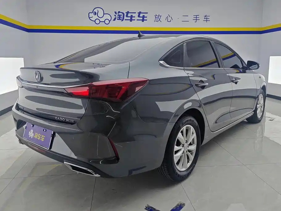 Changan Eado — миниатюра 3