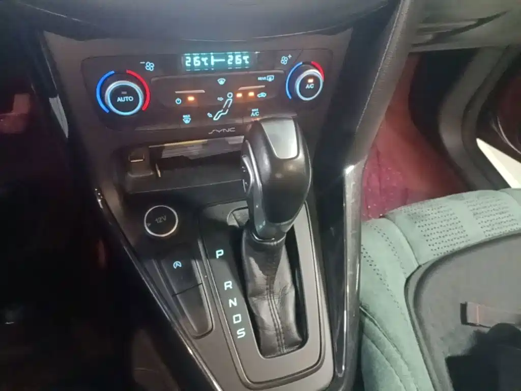 Ford Focus — миниатюра 14