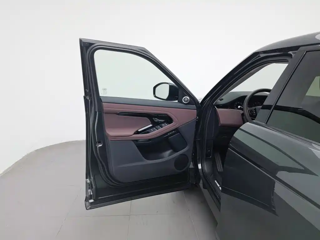 Land Rover Evoque — миниатюра 8
