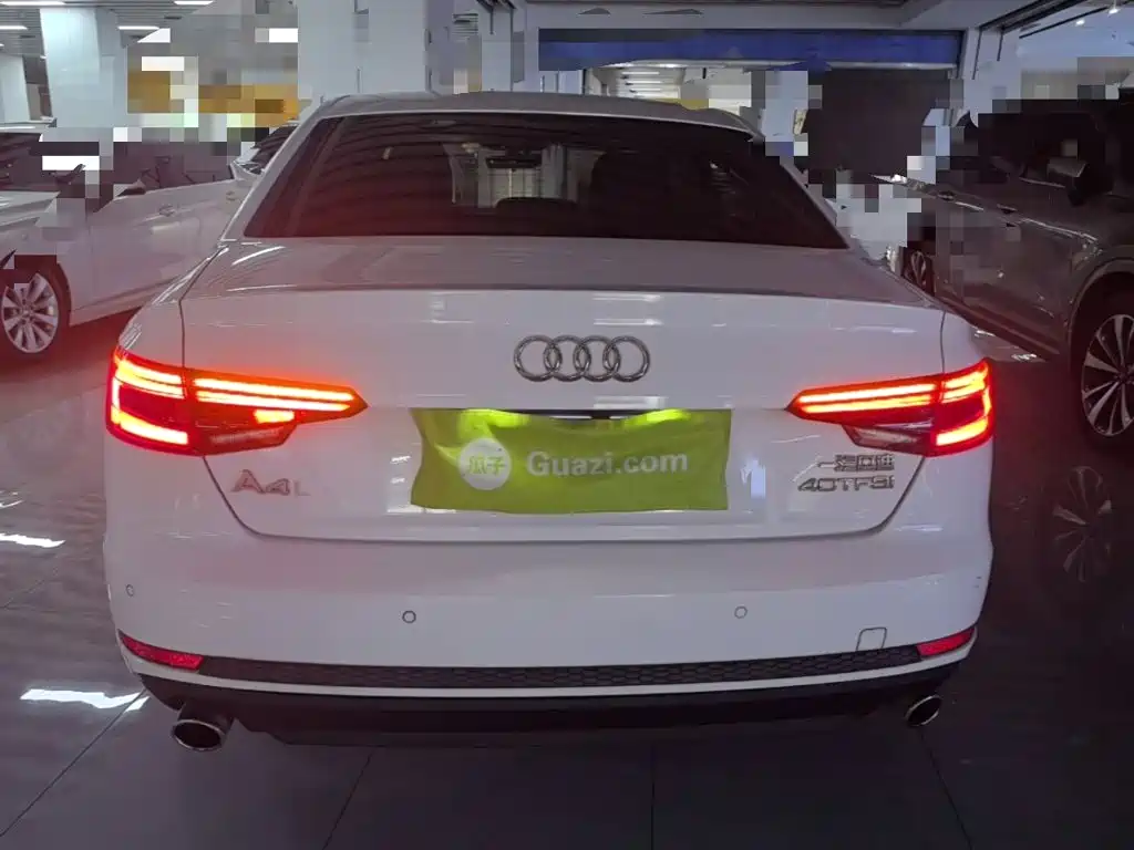 Audi A4L 2017 40 TFSI