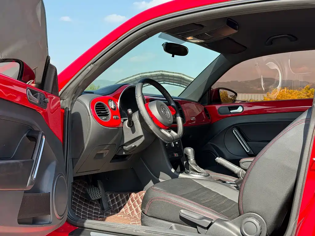 Volkswagen Beetle — миниатюра 7