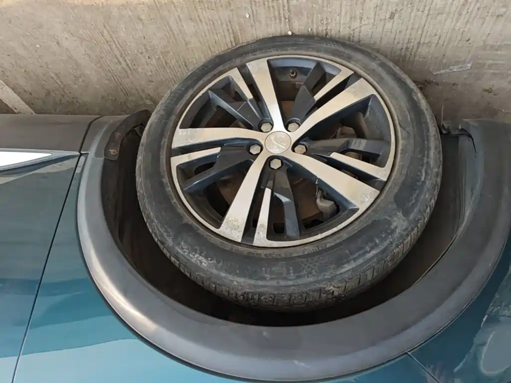 Peugeot 5008 — миниатюра 25