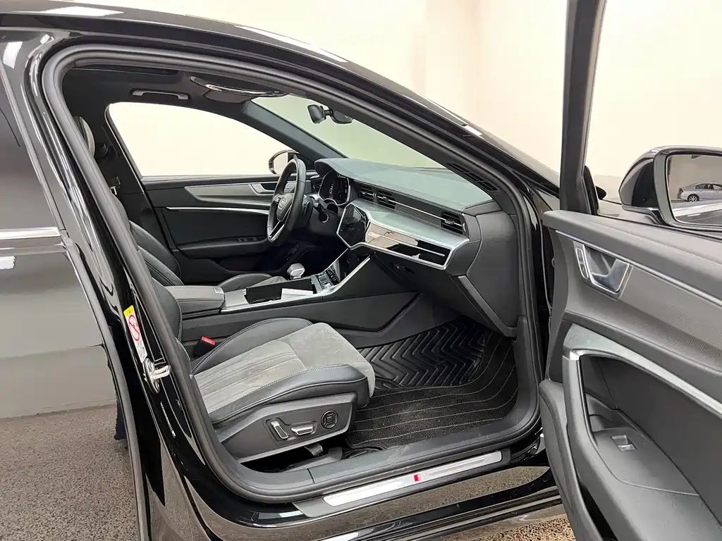 Audi A6L — миниатюра 20