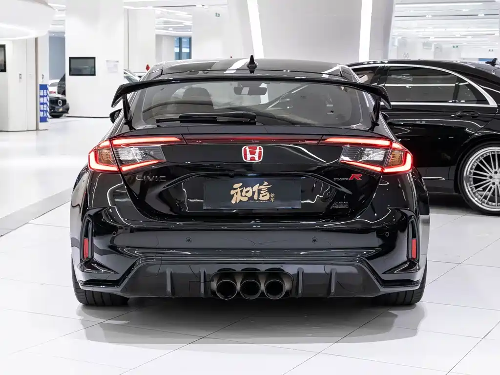 Honda Civic 2023 2.0T 420TURBO TYPE R