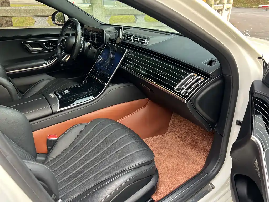 Mercedes-Benz S-Class — миниатюра 10