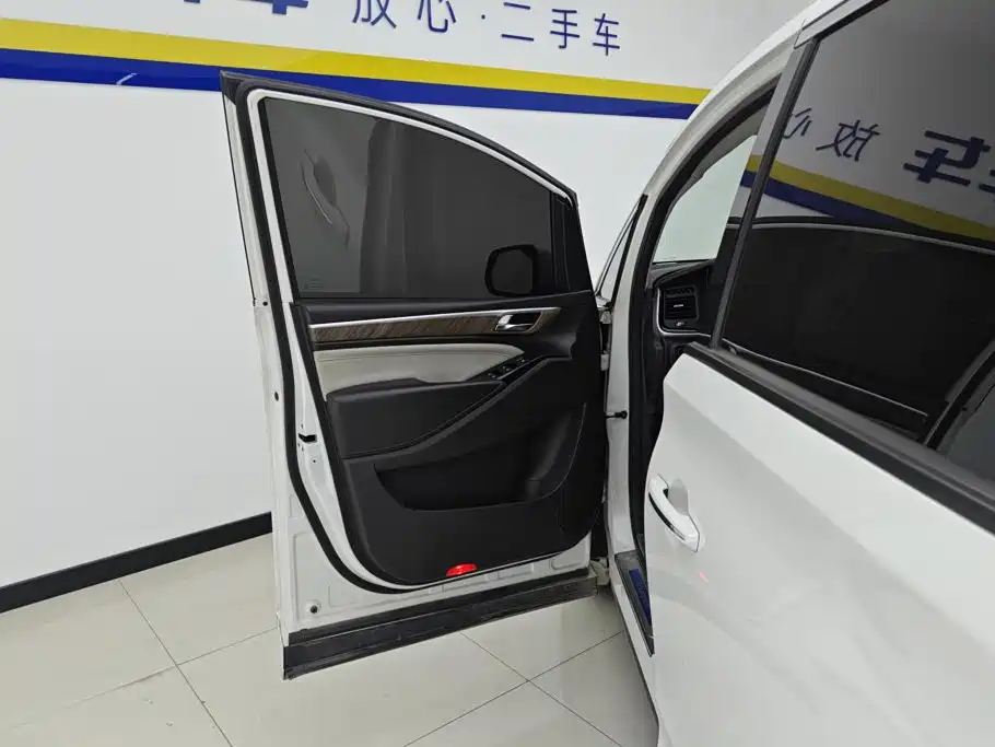 GAC Motor Trumpchi M8 — миниатюра 7