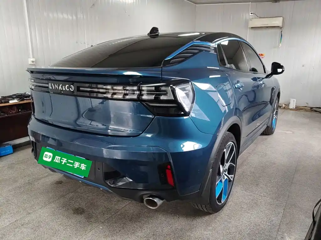 Lynk & Co 05 — миниатюра 7