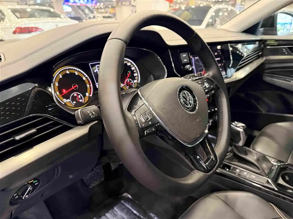 Volkswagen Passat — миниатюра 18