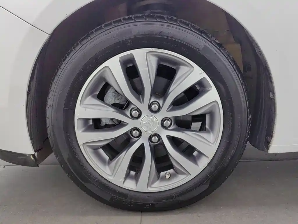 Buick Excelle — миниатюра 17