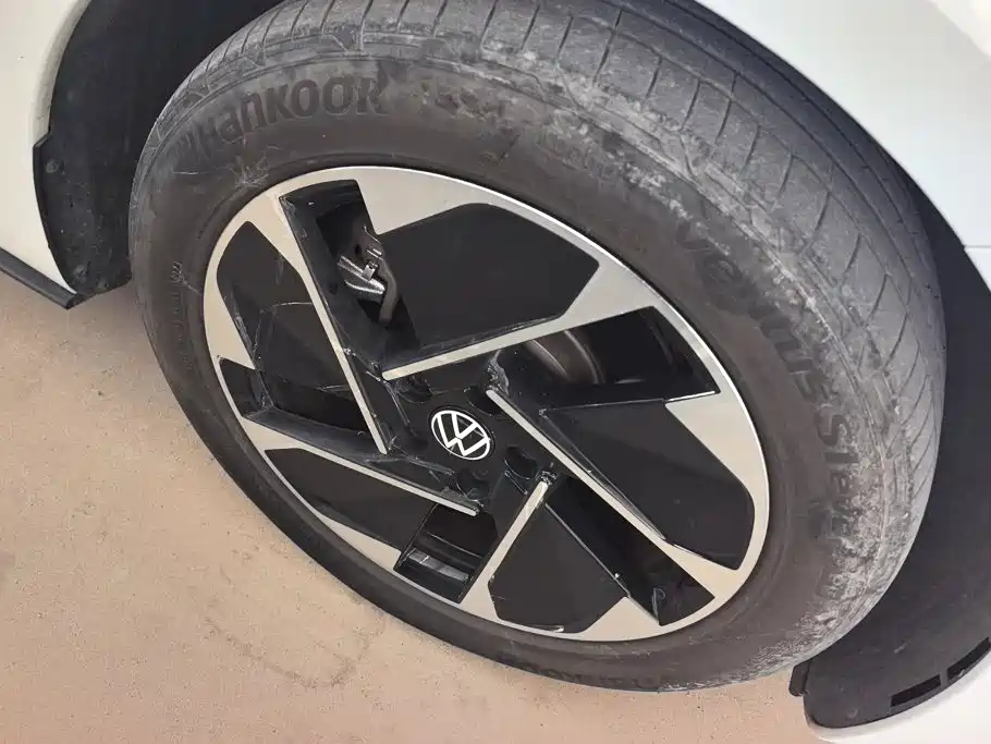 Volkswagen ID.3 — миниатюра 6