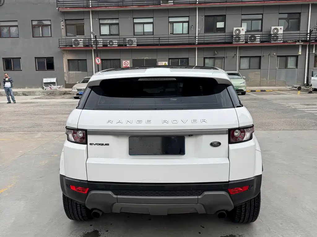Land Rover Evoque — миниатюра 4