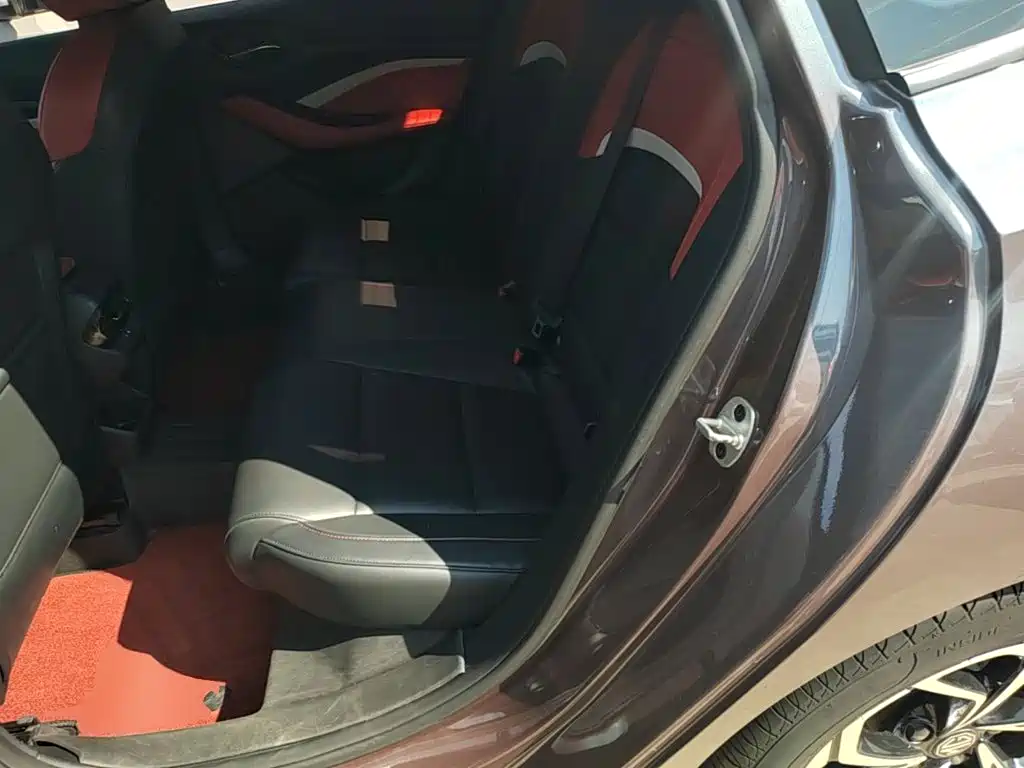 MG MG5 — миниатюра 17