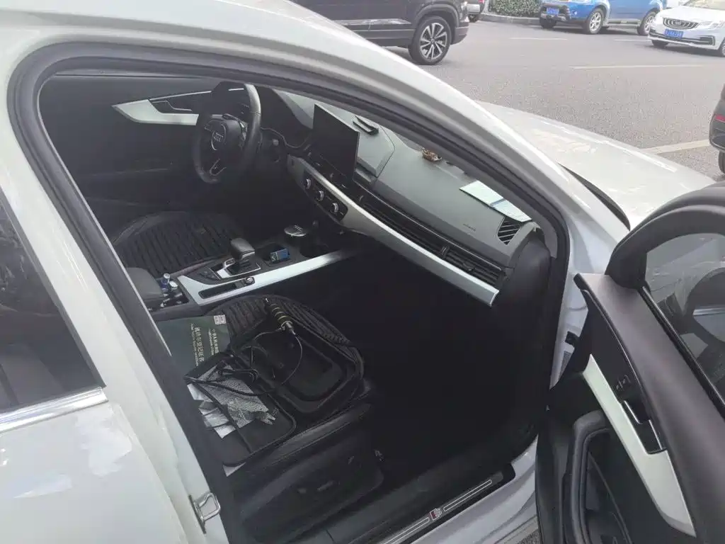 Audi A4L — миниатюра 18