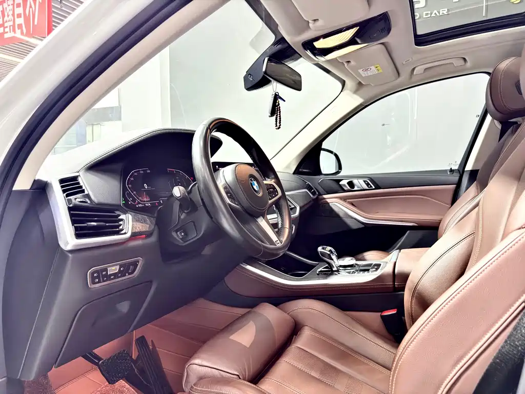 BMW X5 (Import) — миниатюра 10