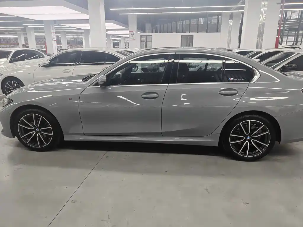 BMW 3 Series — миниатюра 5
